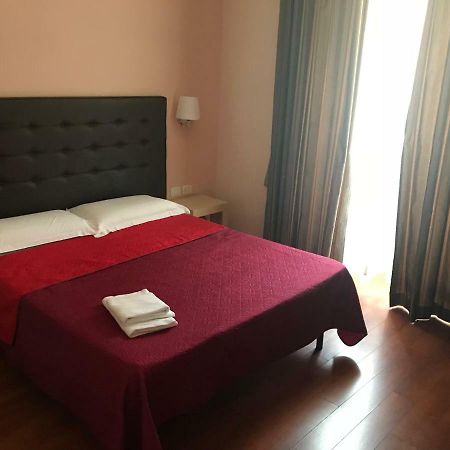 Elle Cavour Guest House Roma Ngoại thất bức ảnh