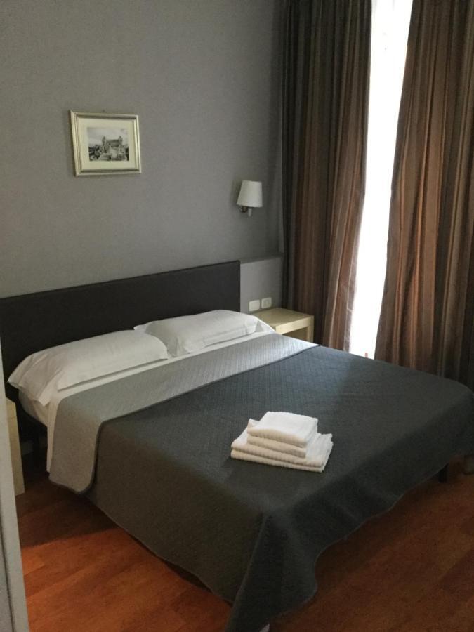 Elle Cavour Guest House Roma Ngoại thất bức ảnh